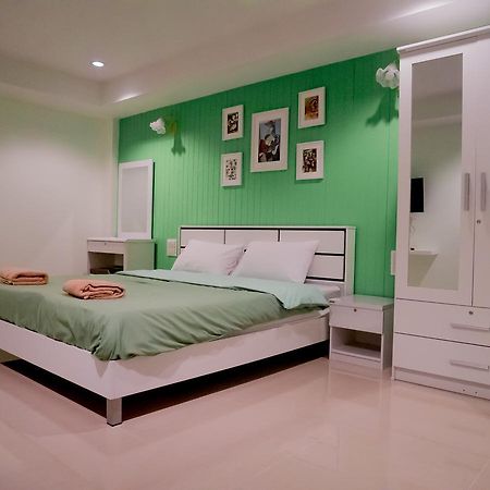 Uj Apartment Bangszen Kültér fotó