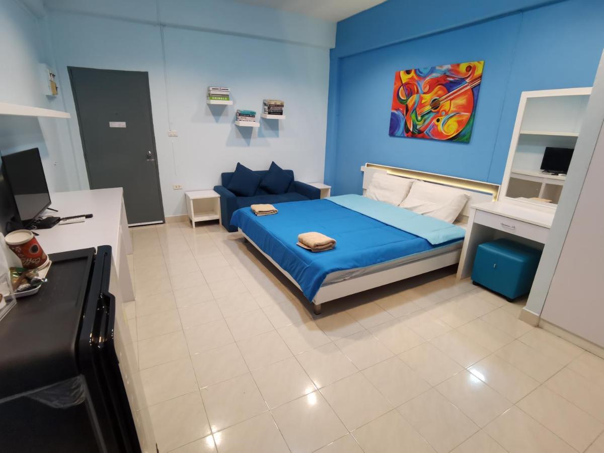Uj Apartment Bangszen Kültér fotó